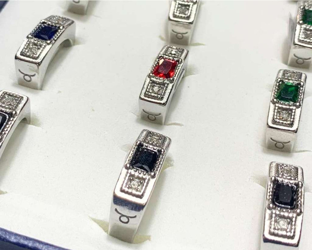 SILVER STAINLESS STEEL RING SQUARE COLORED SIGN TAURUS – Set of 12