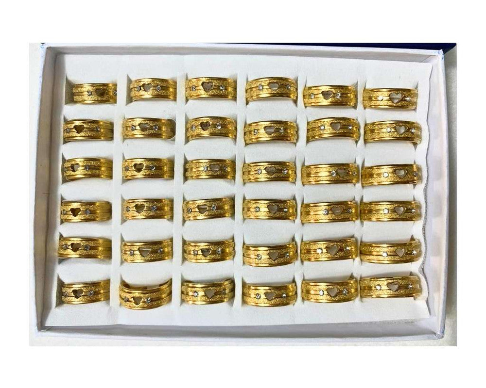 DIAMOND GOLDEN STAINLESS STEEL HEART RING WITH 2 STRASS. 8MM – 36 UNITS